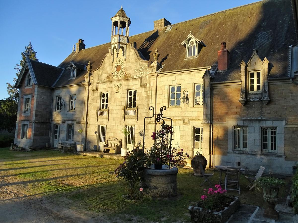 Château de Crocq - Chambres d'Hôtes de Charme Exterior foto